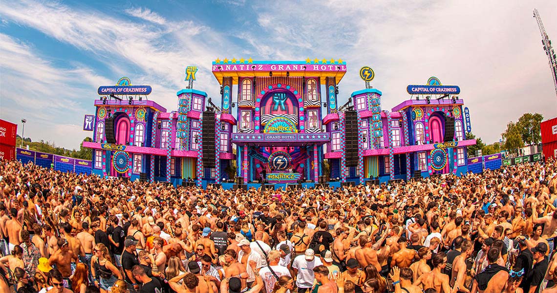 podiumbouwer Intents festival