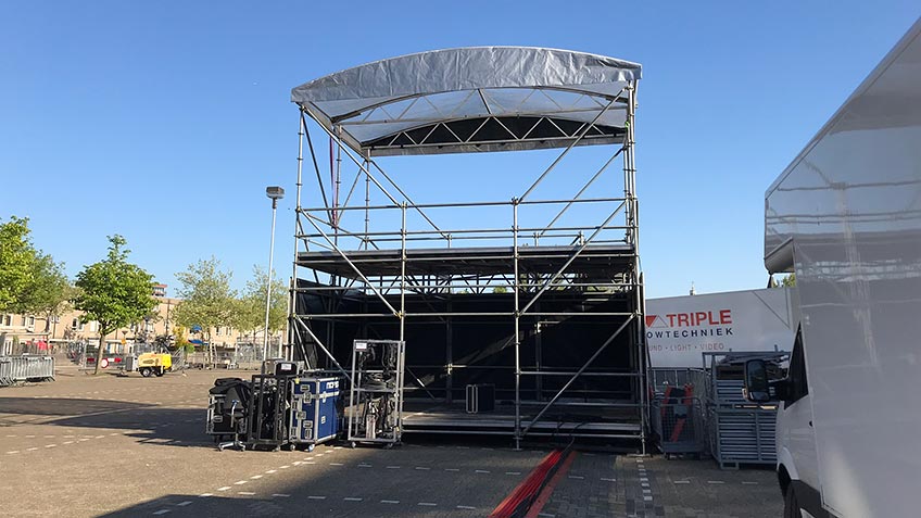 curved roof overkapping op hoogte