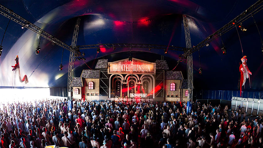 indoor constructie festival