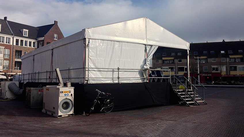 alu-hallen tribune marktplein